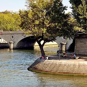  Apartment Notre Dame