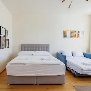 apartment-near-hauptbahnhof-kingsize-bed.vienna-besthotels.com/