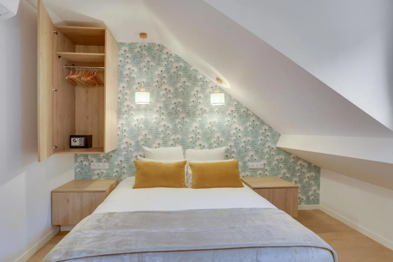 Bastille Chicsuites Paryż