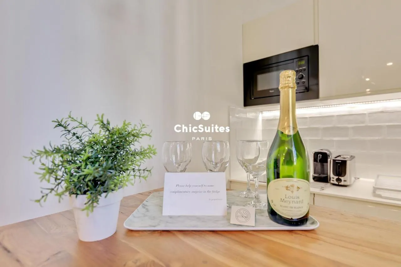 Bastille Chicsuites Párizs 0*,  Franciaország